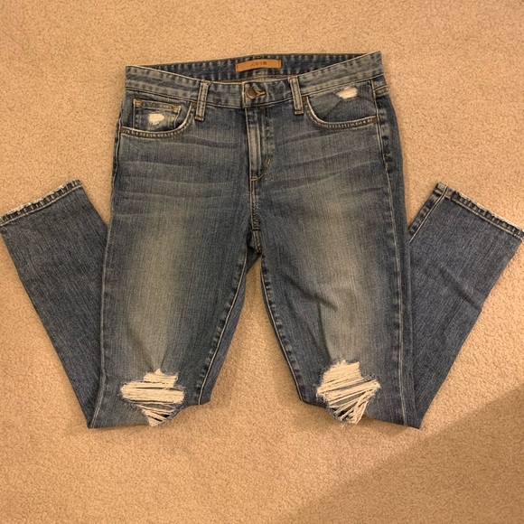 Joe's Jeans Denim - Joe’s jeans. Distressed knee. Excellent condition!